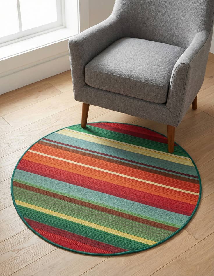 Detail image of 3' x 3'  Washable Modern Indoor / Outdoor Round Rug