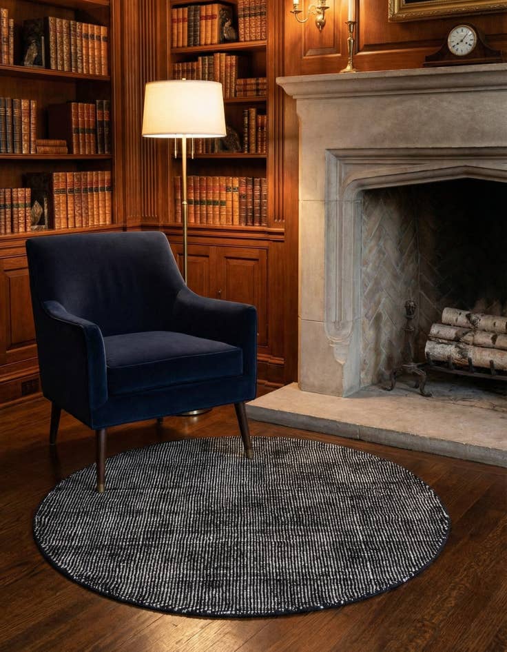 Detail image of 4' 1 x 4' 1 Hand Woven Jill Zarin English Manor Farmhouse Wool Round Rug