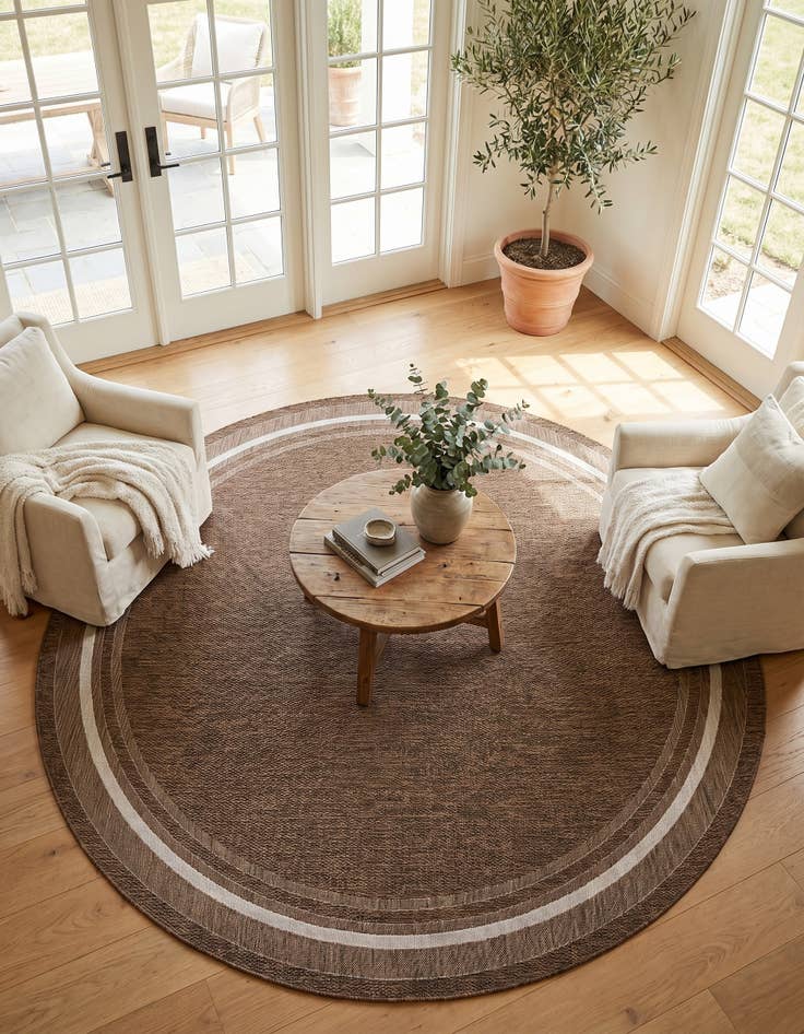 Detail image of 12' x 12' Easy-Clean Border Indoor / Outdoor Round Rug