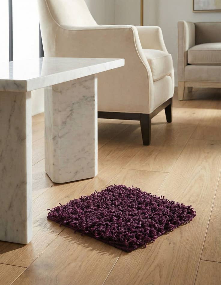 Detail image of 1' x 1' Solid Shag Sample Rug