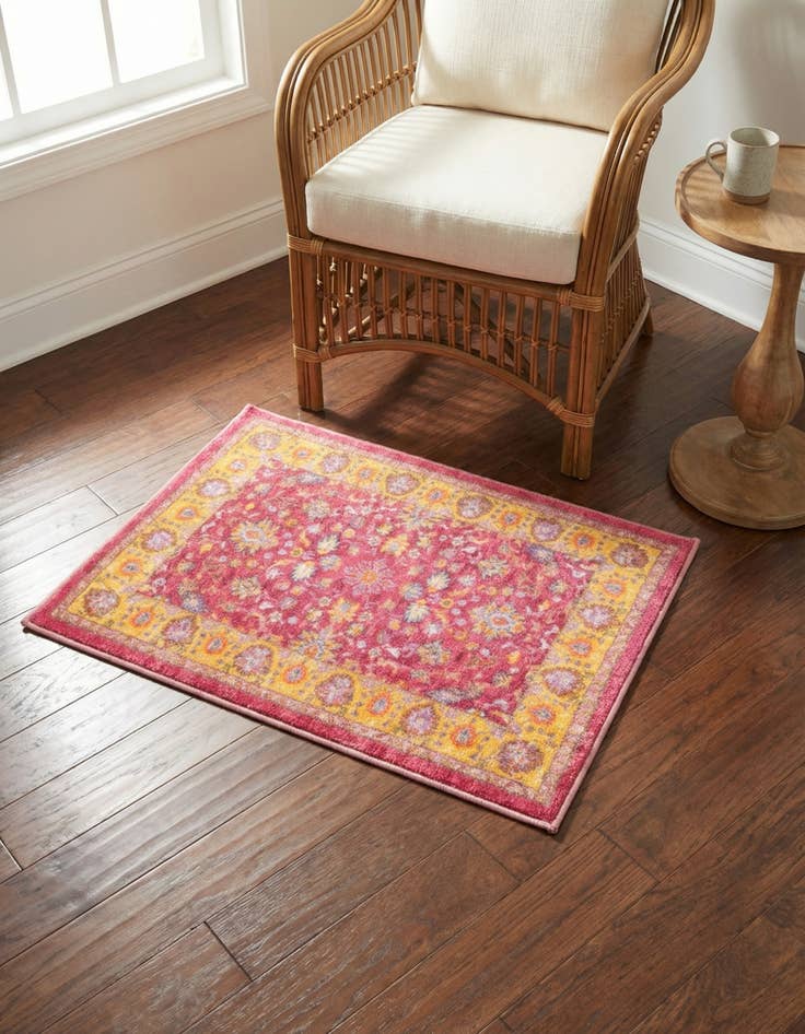 Detail image of 2' 2 x 3' Medina Rug