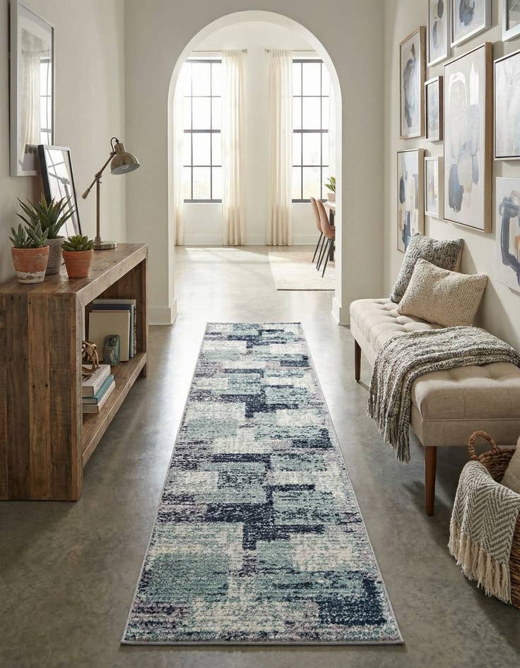 Detail image of 2' 7 x 12' Tucson Runner Rug