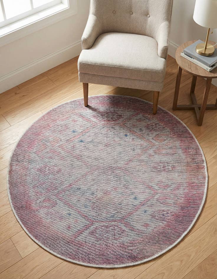 Detail image of 4' x 4'  Washable Sisu Round Rug