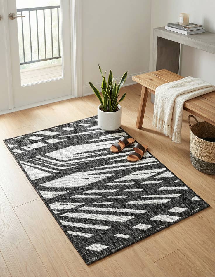 Detail image of 2' x 3' Easy-Clean Modern Indoor / Outdoor Rug
