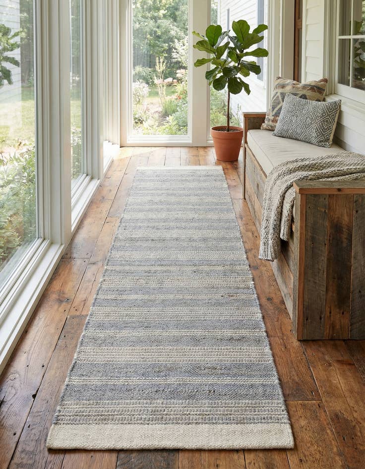 Detail image of 2' 7 x 12'  Hand Woven Lariat Runner Rug