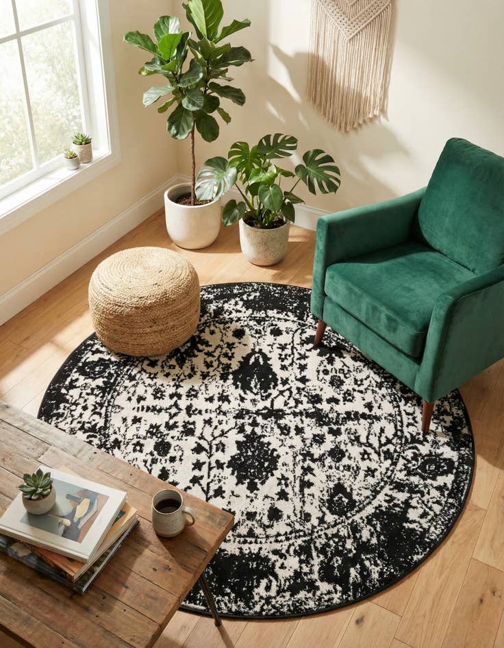 Detail image of 5' 3 x 5' 3 Oregon Round Rug