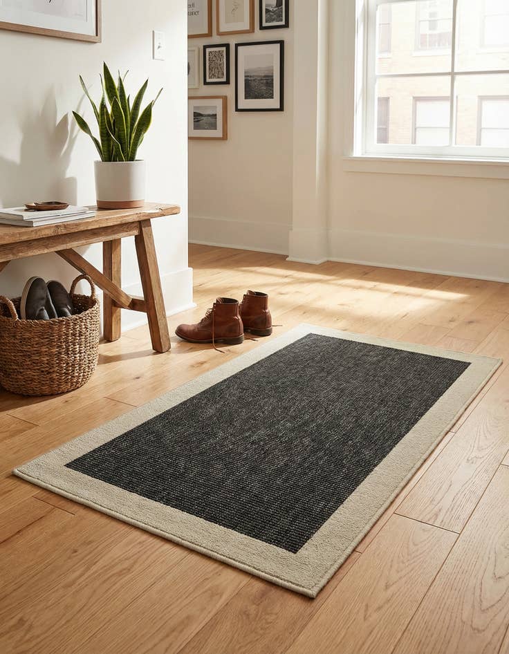 Detail image of 2' x 3' Uptown Yorkville Rug