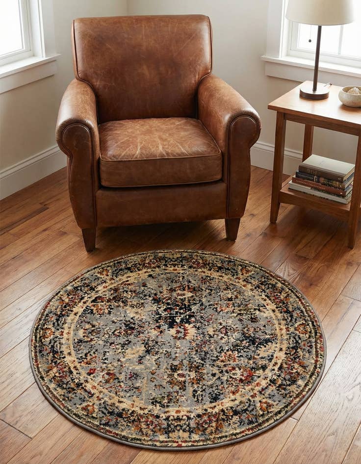 Detail image of 3' x 3' Saturn Round Rug