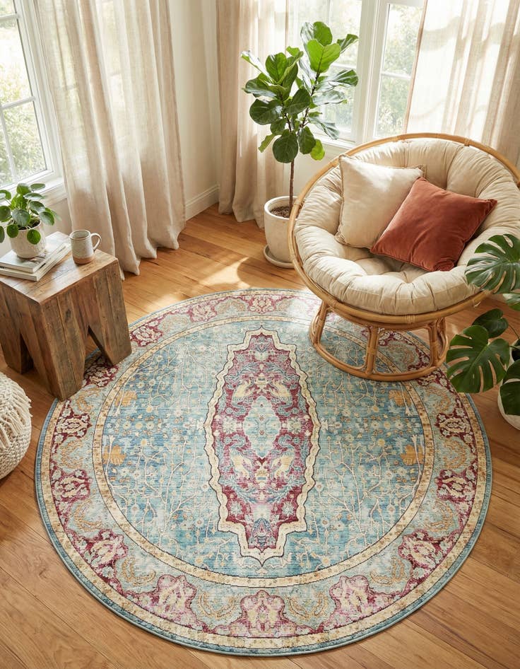 Detail image of 8' x 8' Alexis Round Rug