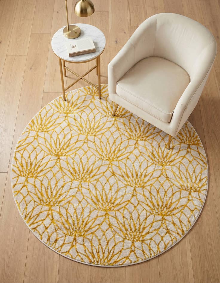 Detail image of 5' 3 x 5' 3 Marilyn Monroe&trade; Glam Dahlia Round Rug