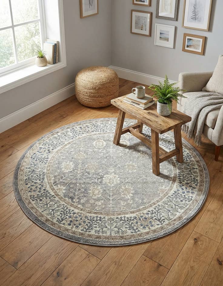 Detail image of 5' x 5' Viola Round Rug