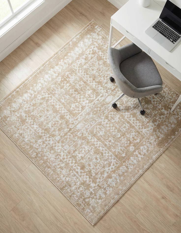 Detail image of 4' x 4' Oxford Square Rug