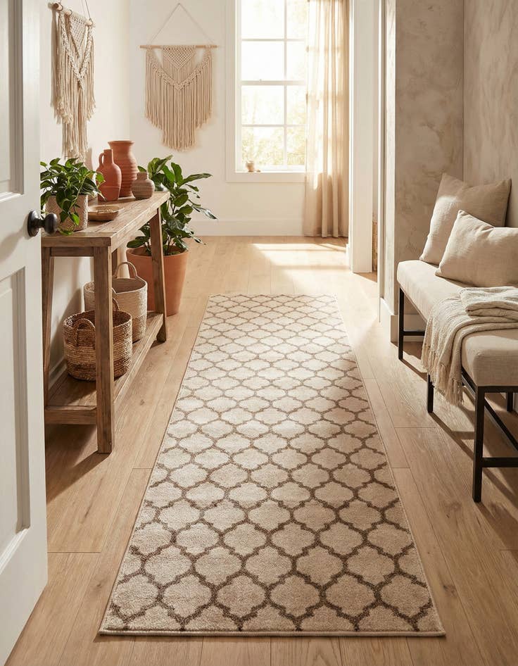 Detail image of 2' 7 x 8' Lattice Runner Rug