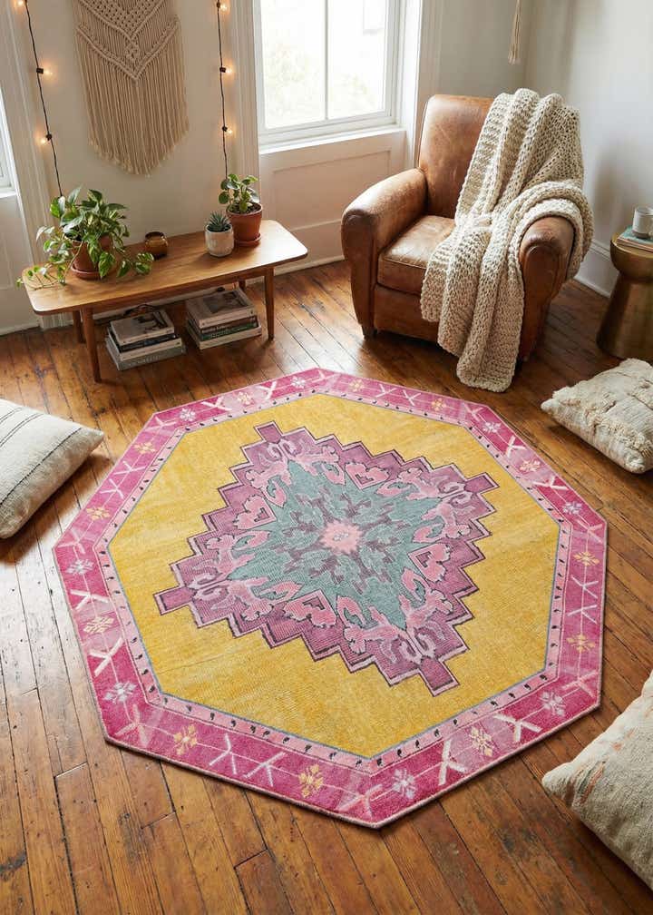 7' 6 x 7' 6 Washable Timeless Octagon Rug