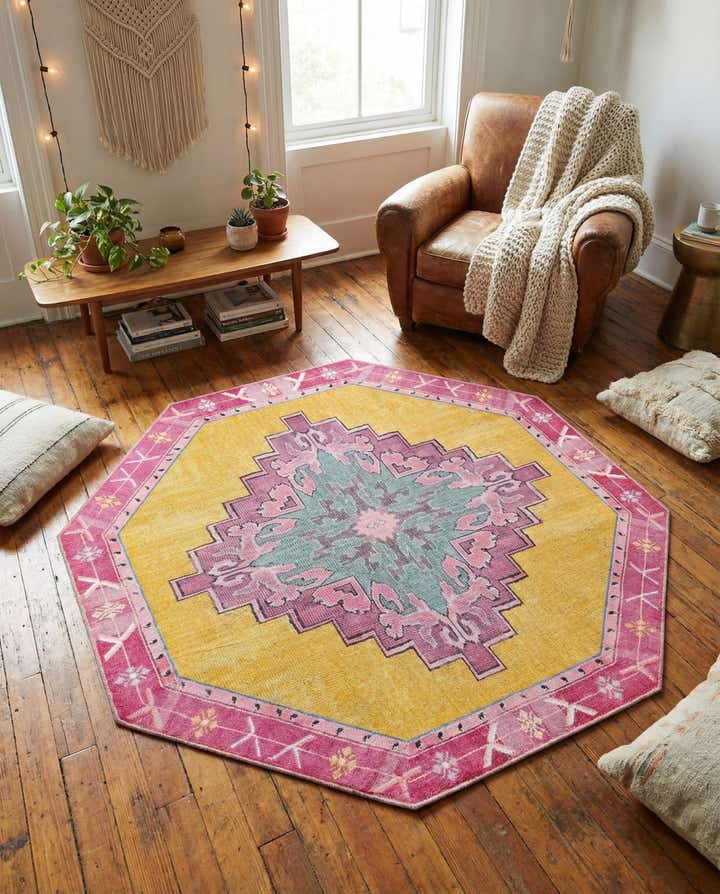 7' 6 x 7' 6 Washable Timeless Octagon Rug