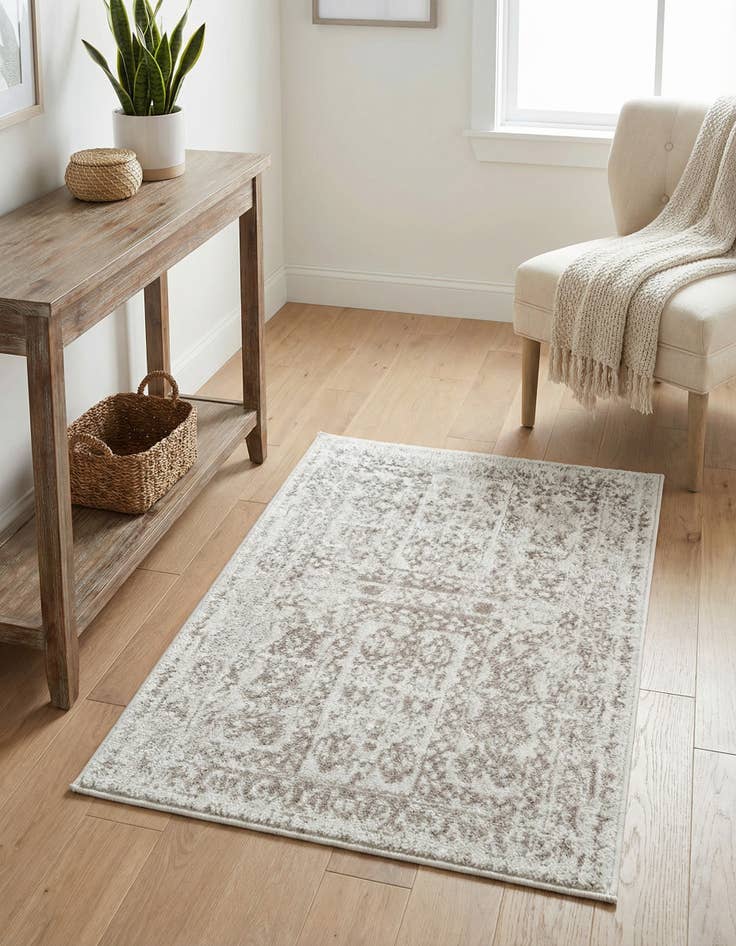 Detail image of 2' x 3' Oxford Rug