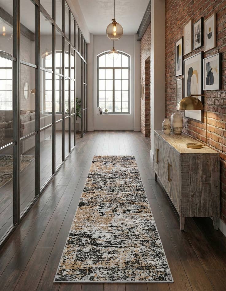 Detail image of 2' x 8' Leipzig Runner Rug