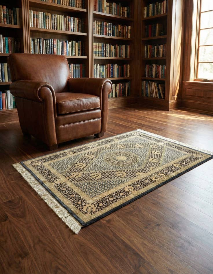 Detail image of 2' 8 x 4' Ghom Silk Rug