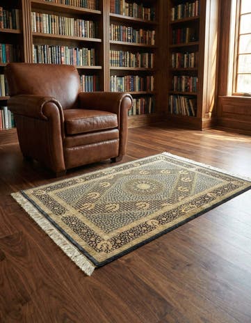 2' 8 x 4' Ghom Silk Rug