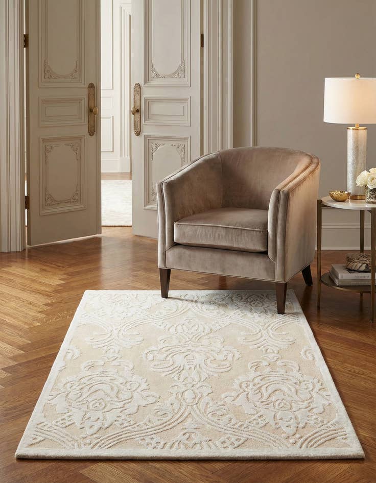 Detail image of 3' x 4' 11 Hand Knotted Darya Wool Rug