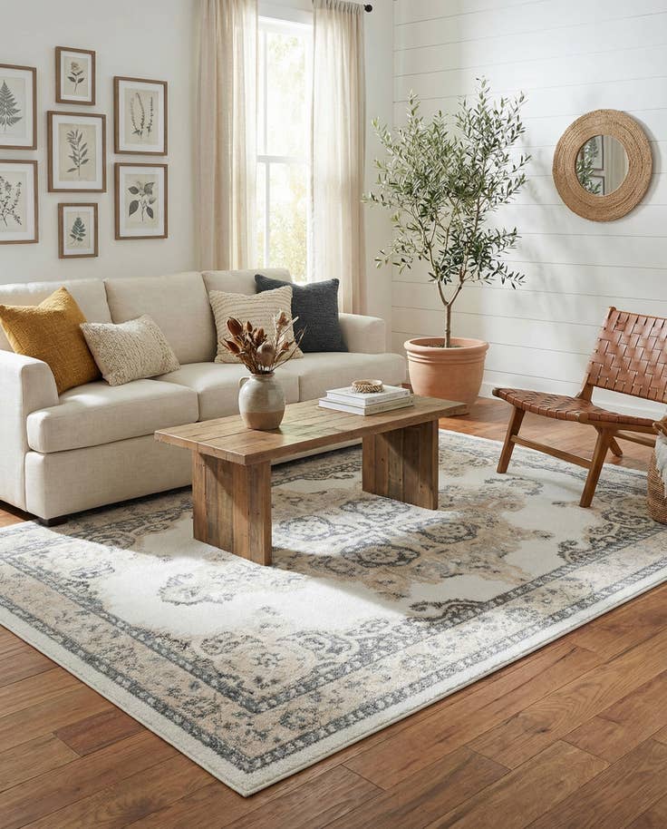 Detail image of 5' x 8' Parker Rug