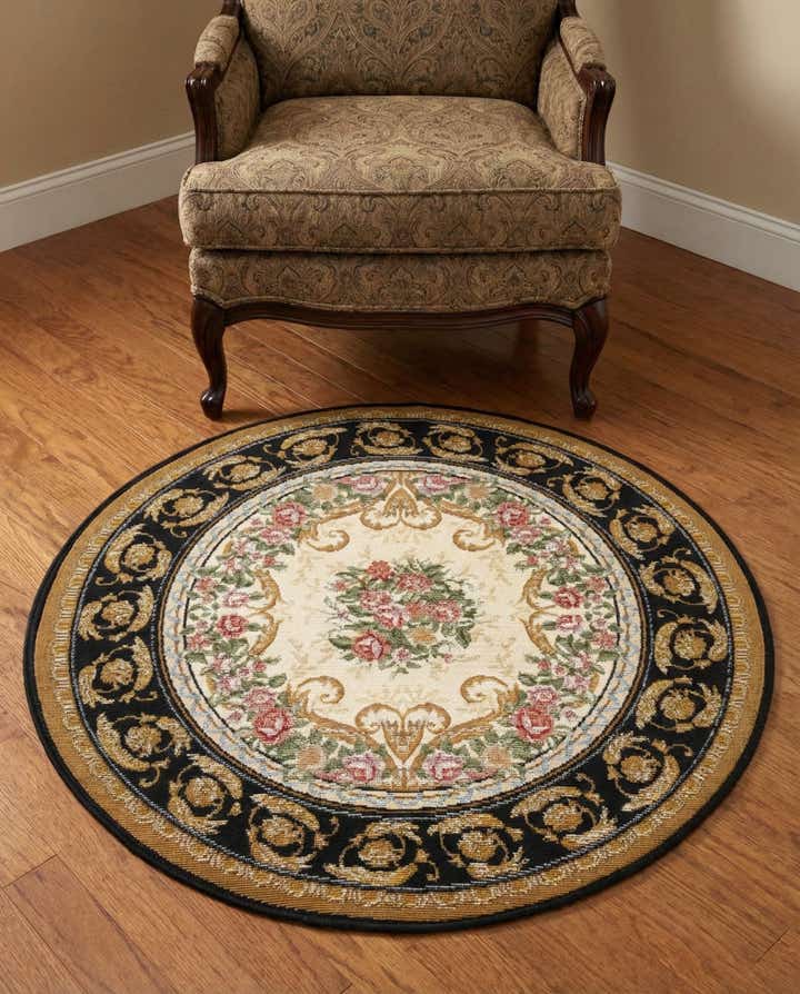 3' x 3' Easy-Clean Traditional Indoor / Outdoor Round Rug