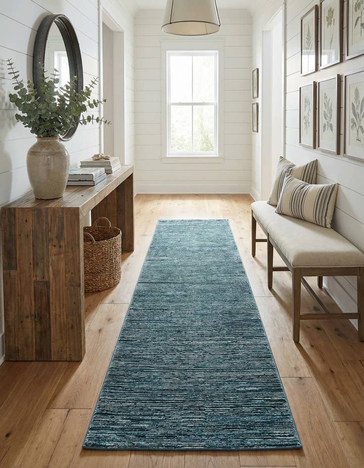 Detail image of 2' 7 x 12' Finsbury Runner Rug