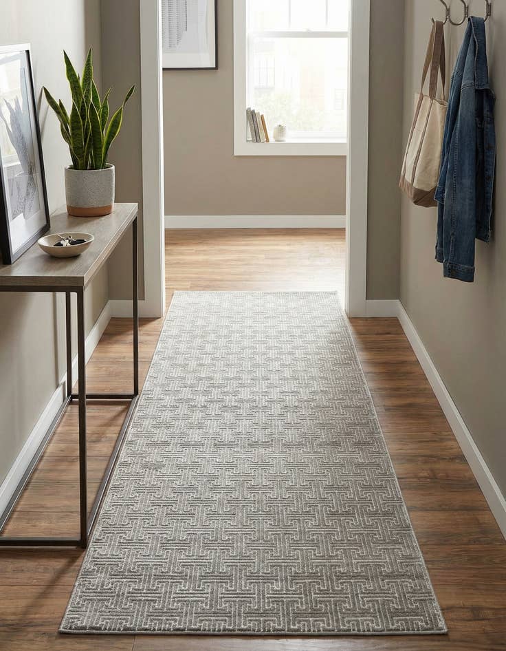 Detail image of Jill Zarin 2' 7 x 8' Uptown Park Avenue Runner Rug