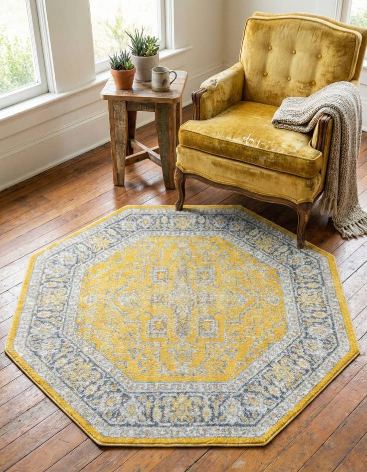 Detail image of 5' x 5' Santiago Octagon Rug
