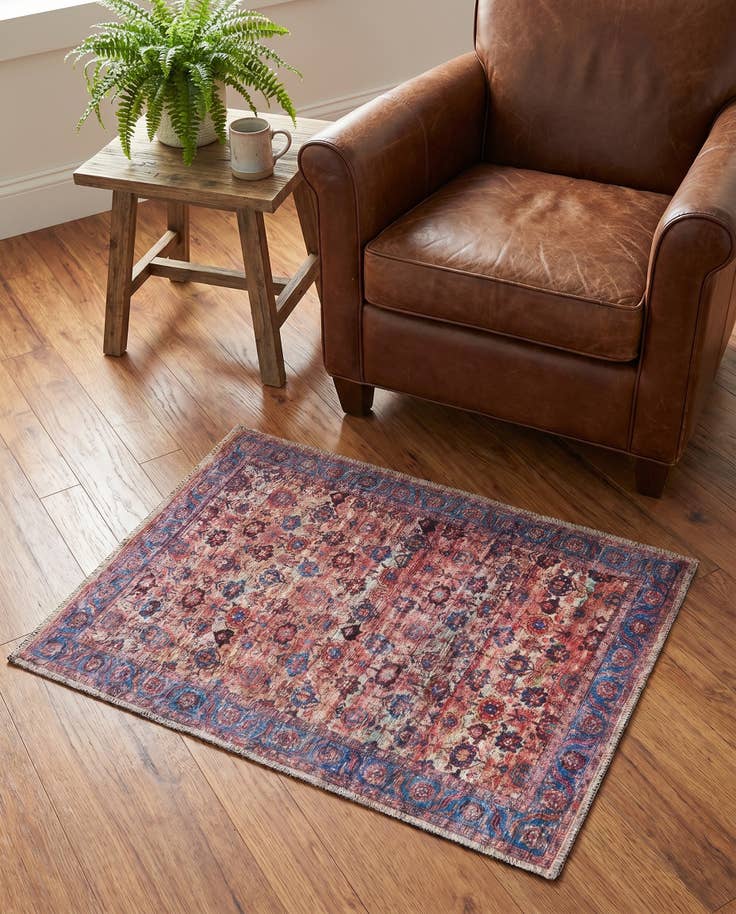 Detail image of 2' x 3' Washable Maahru Rug
