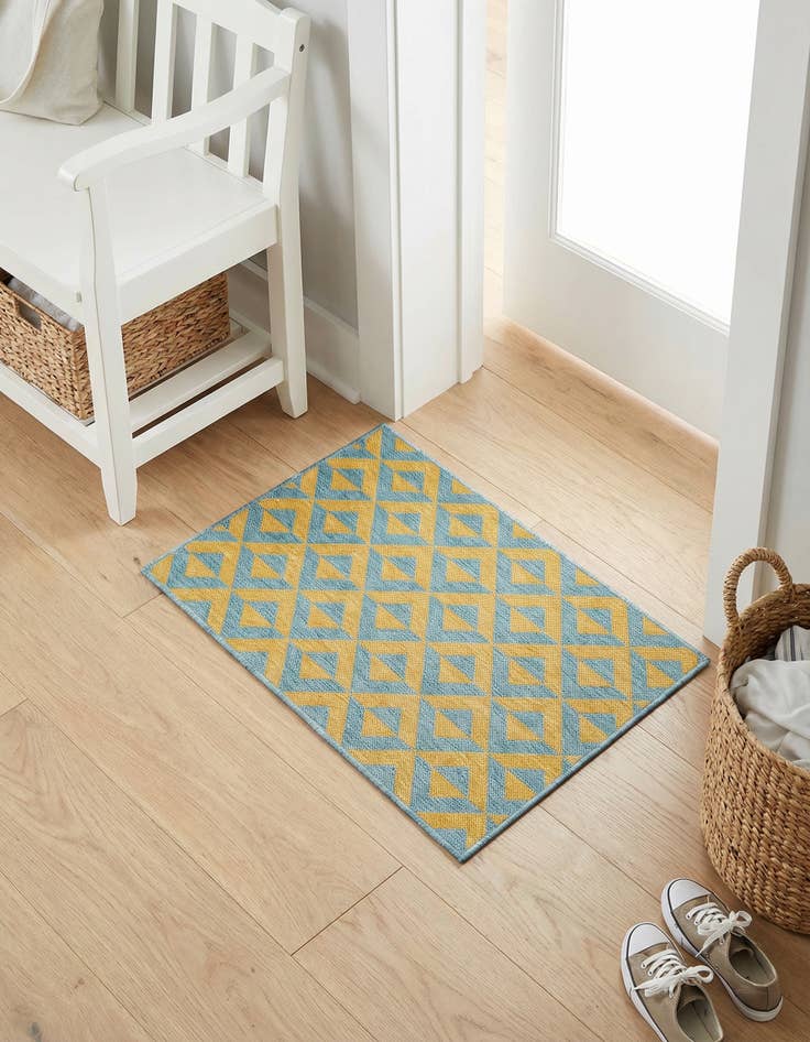 Detail image of 2' x 3'  Washable Jill Zarin Napa Indoor / Outdoor Rug