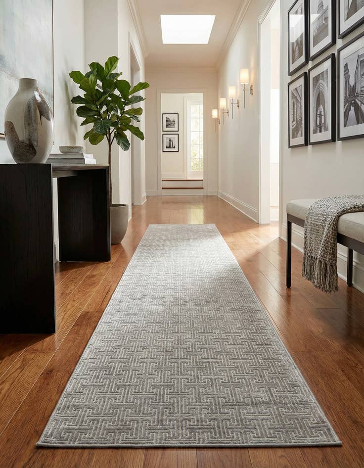 Detail image of Jill Zarin 2' 7 x 14' Uptown Park Avenue Runner Rug