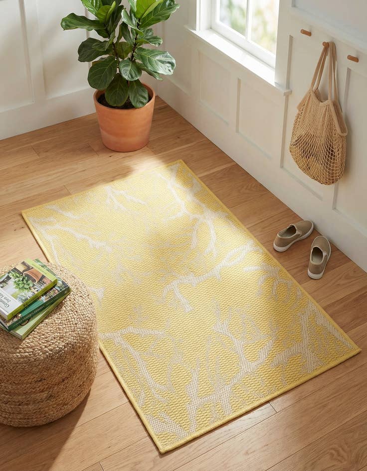 Detail image of 2' x 3' Washable Botanical Indoor / Outdoor Rug