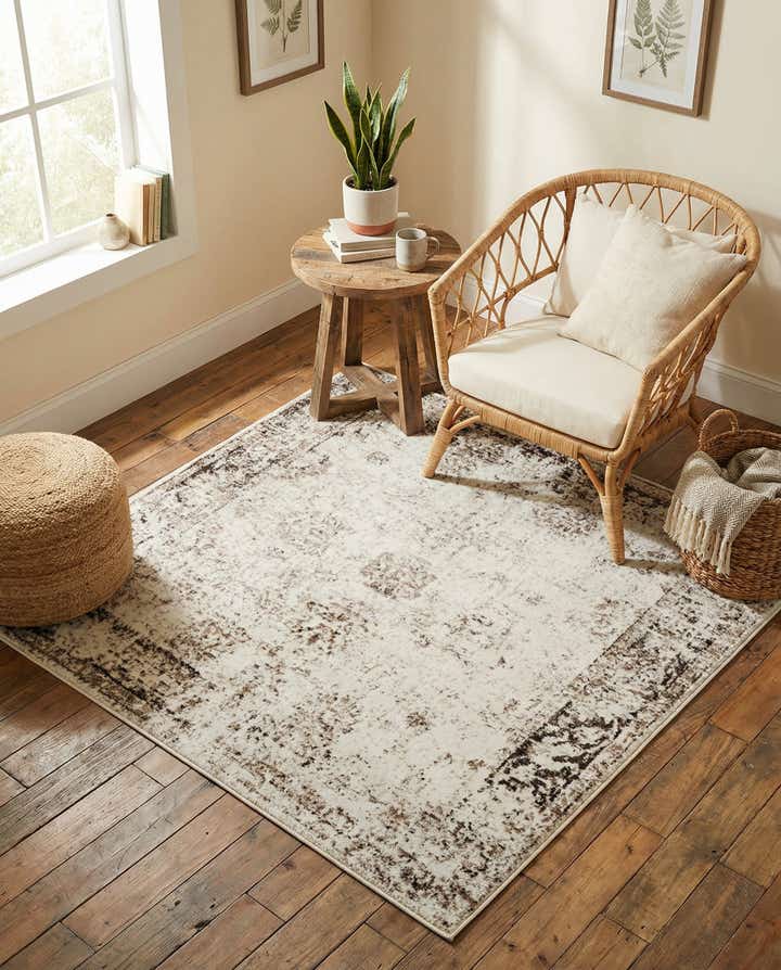 5' 3 x 5' 3 Monaco Square Rug