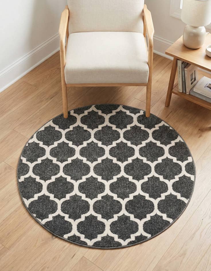 Detail image of 3' x 3' Trellis Round Rug