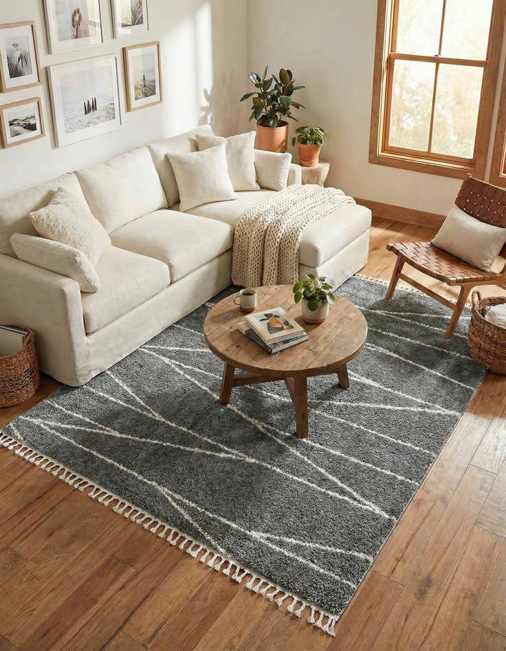 Detail image of 7' 10 x 7' 10 Serenity Shag Square Rug