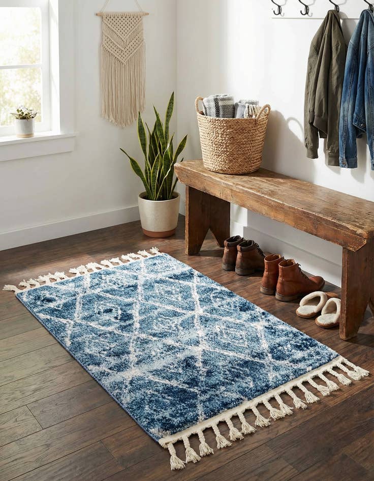 Detail image of 2' 4 x 3' 3 Atlas Rug