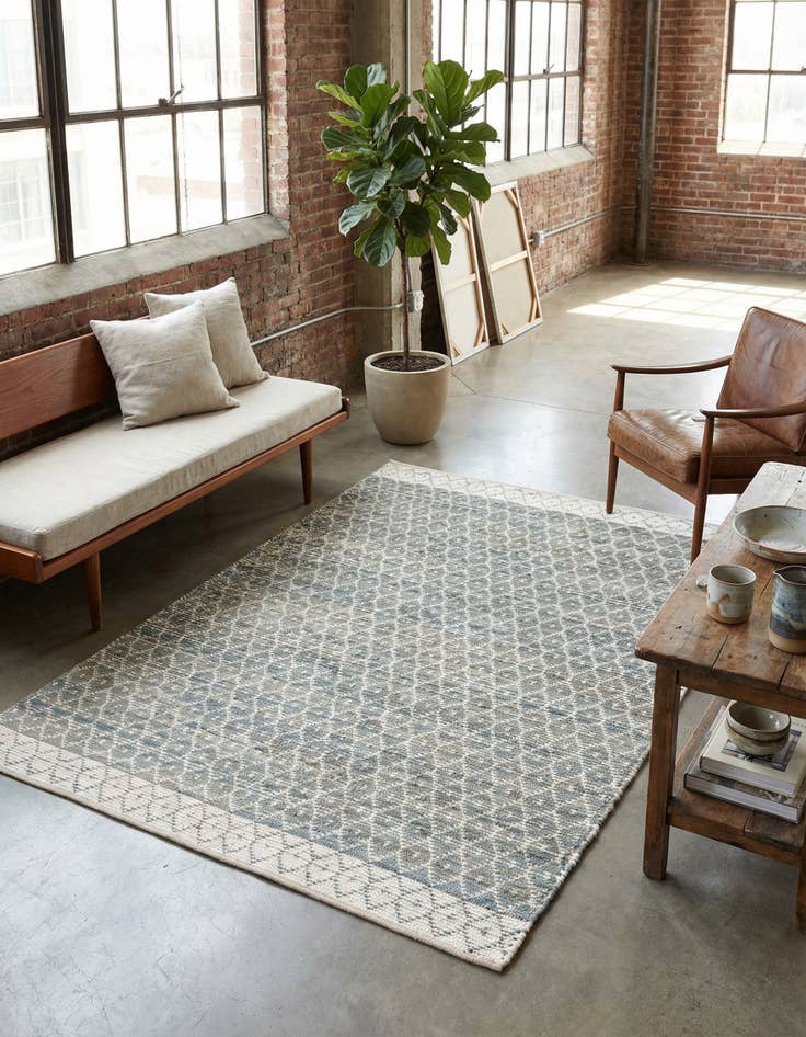 Detail image of 8' x 10' Hand Woven Chindi Trellis Rug