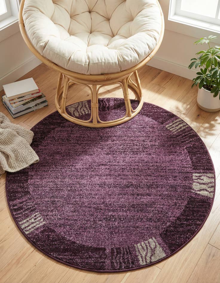 Detail image of 4' x 4' Angelica Round Rug