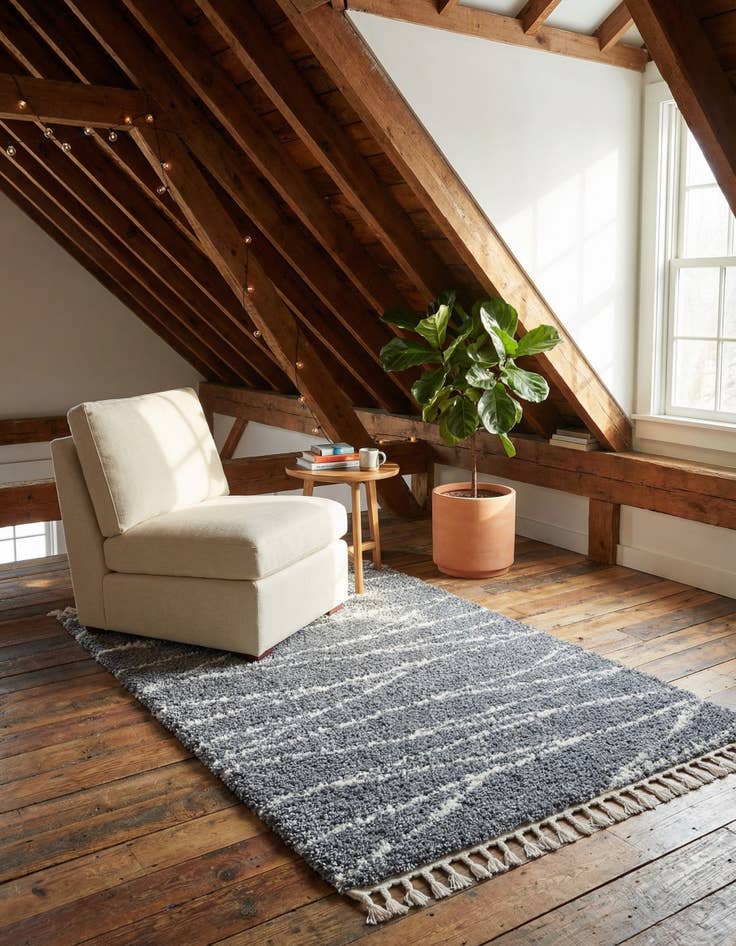 Detail image of 4' x 6' Serenity Shag Rug