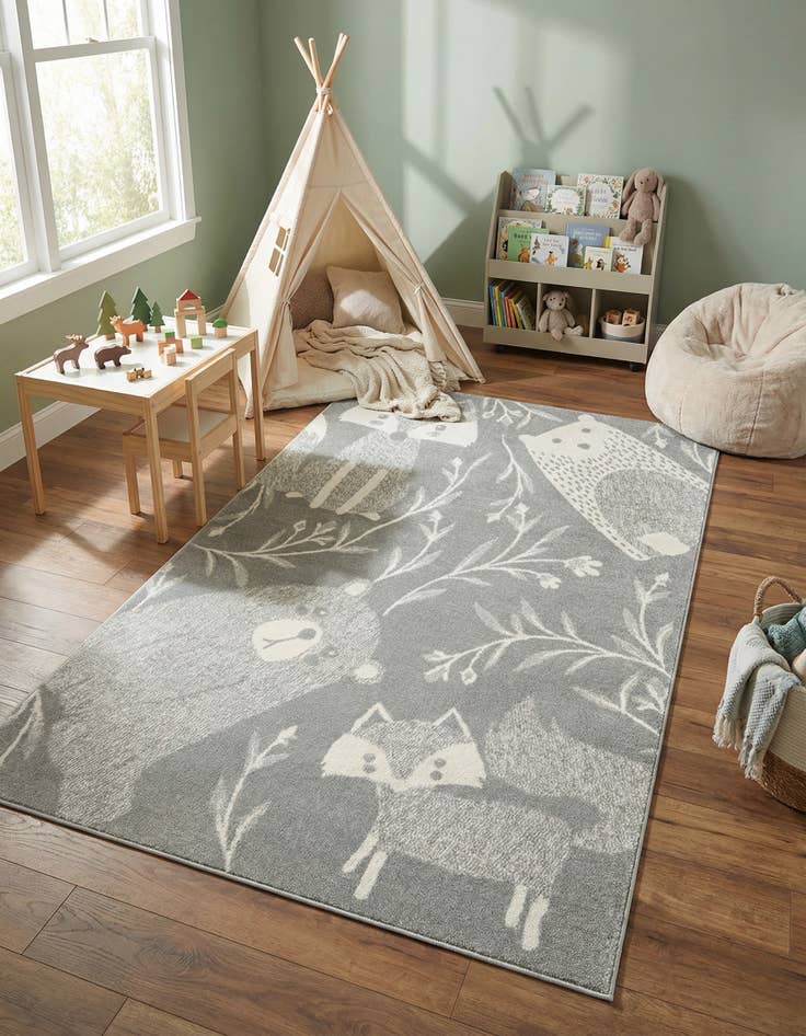 Detail image of 5' 3 x 8' Animals Whimsy Kids Rug