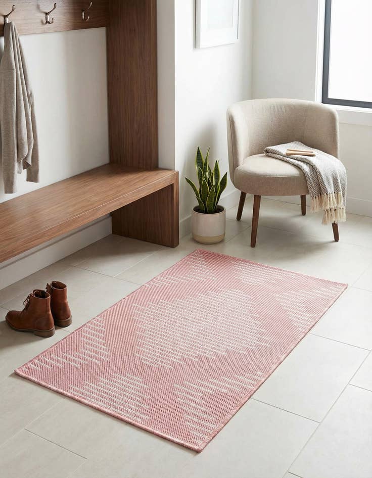 Detail image of 2' x 3' Washable Modern Indoor / Outdoor Rug