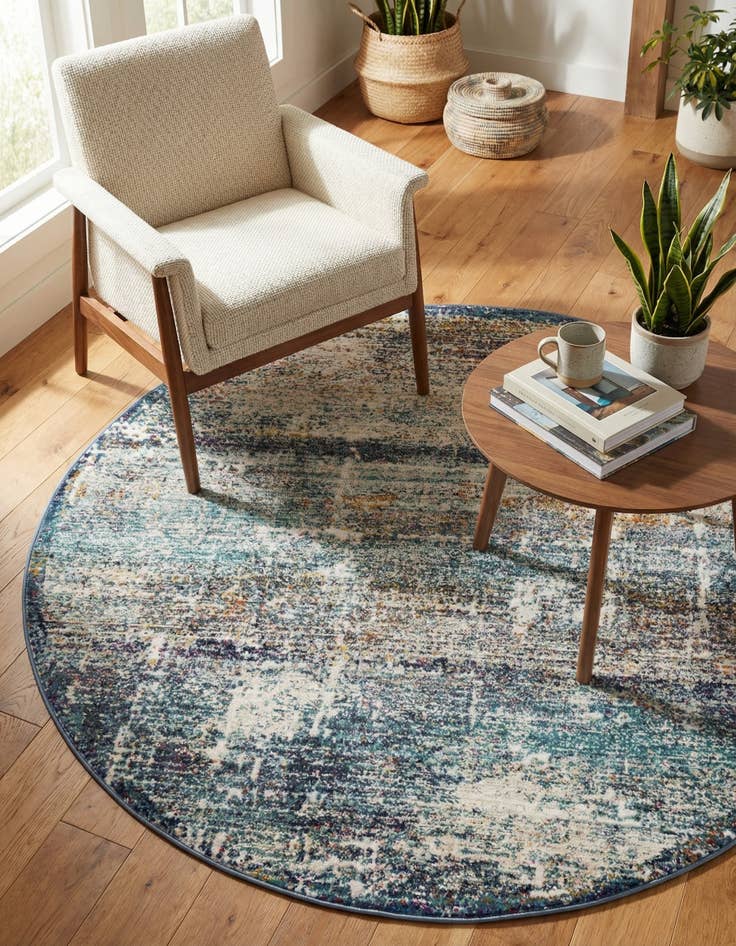 Detail image of 5' 2 x 5' 2 Malibu Round Rug