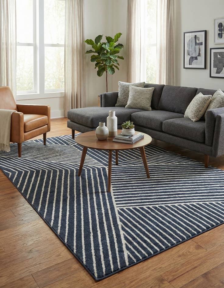 Detail image of 6' x 9' Oslo Rug