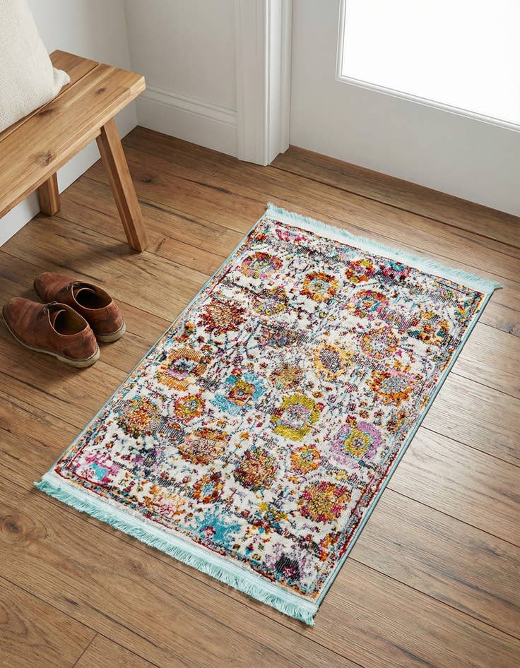 Detail image of 2' 2 x 3' Paragon Rug