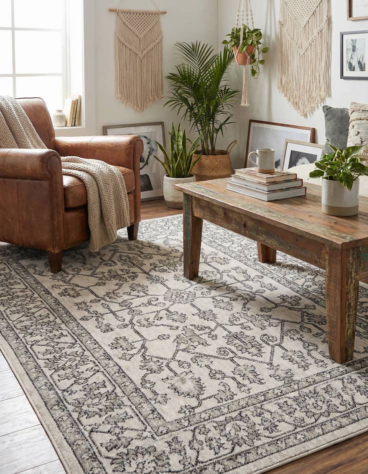 Detail image of 4' x 6' Eco Traditional Rug
