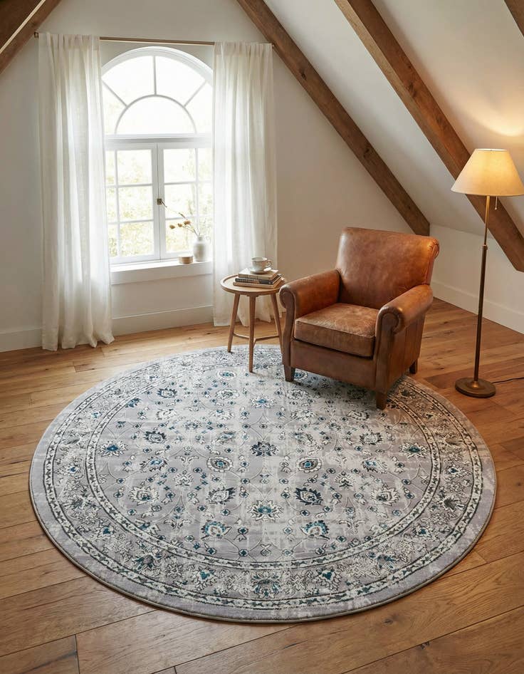 Detail image of 7' 10 x 7' 10 Aarhus Round Rug