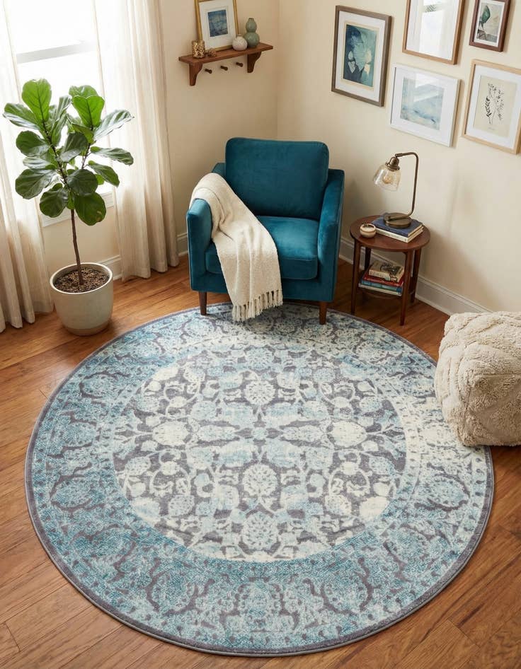 Detail image of 6' x 6' Modern Classical Round Rug