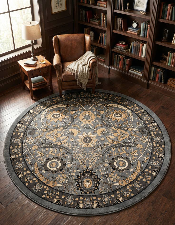 Detail image of 7' 10 x 7' 10 Isfahan Design Round Rug