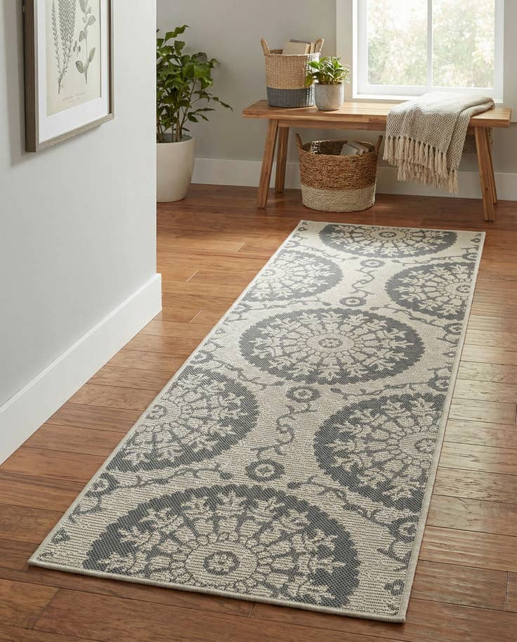 Detail image of 2' 2 x 6' Easy-Clean Botanical Indoor / Outdoor Runner Rug